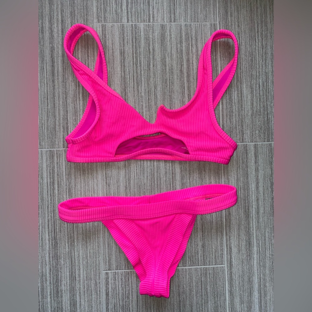 Frankie’s bikini